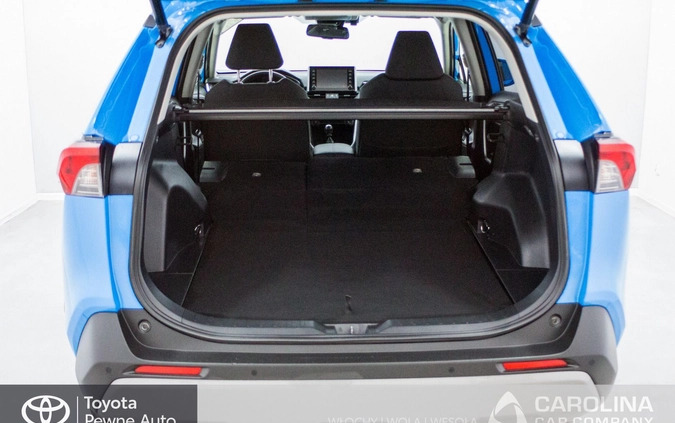 Toyota RAV4 cena 121900 przebieg: 102760, rok produkcji 2019 z Tyczyn małe 137